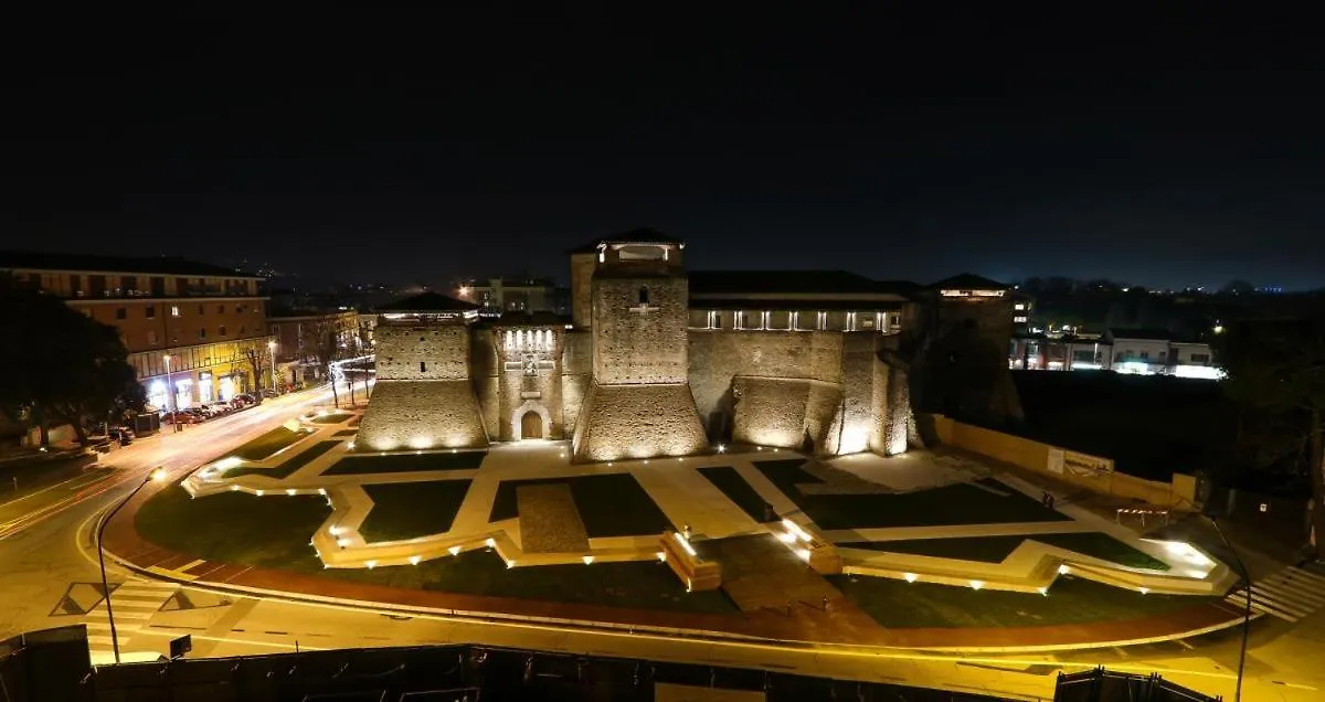 Casa Modigliani - Appartamento Centralissimo Per Centro Storico, Mare, Fiere E Congressi Rimini