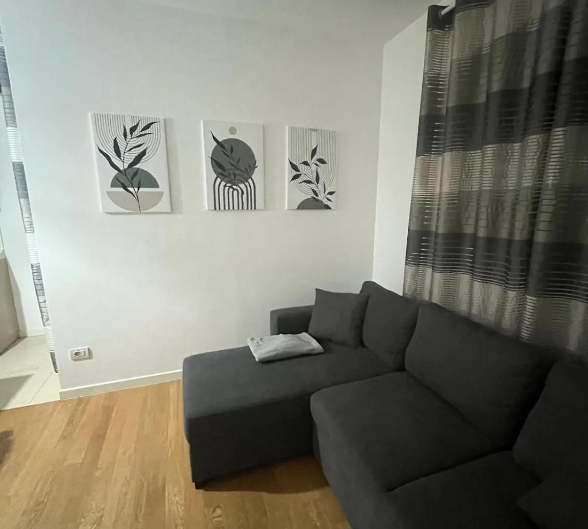 Casa Modigliani - Appartamento Centralissimo Per Centro Storico, Mare, Fiere E Congressi Rimini 0*,  Italy